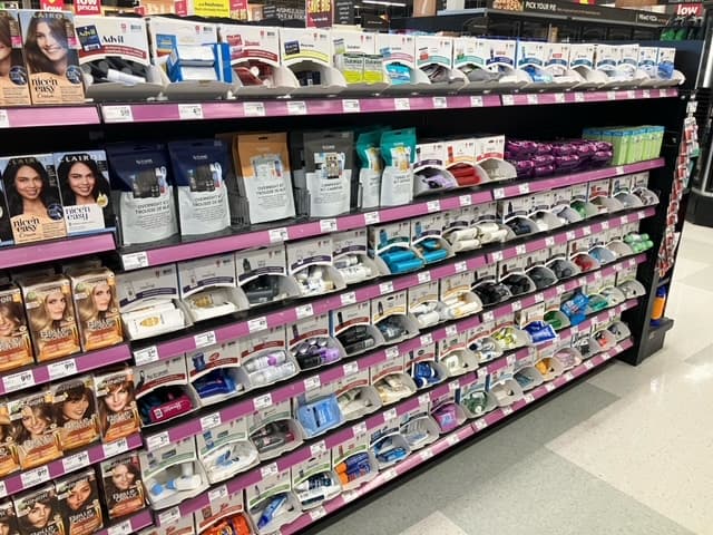 A real Gravity Pack trial & travel section set in a Canadian store.