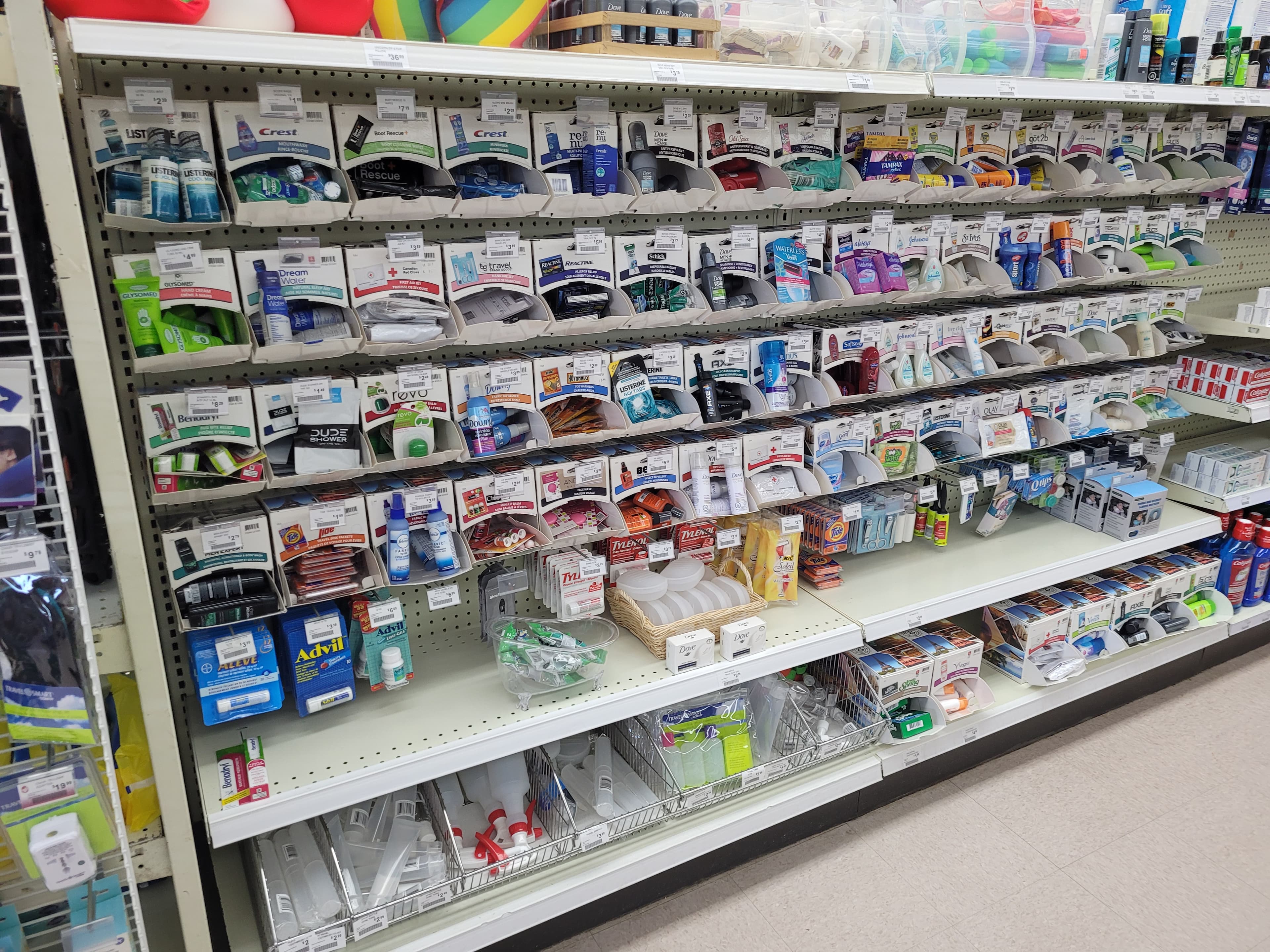 A real Gravity Pack trial & travel section set in a Canadian store.